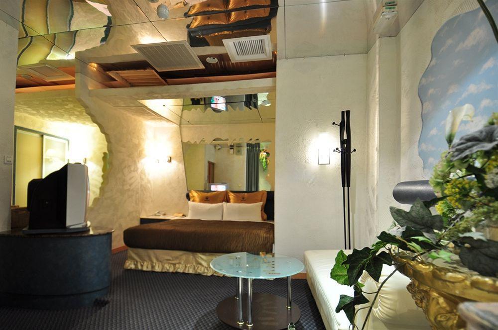 The We Hotel 타이베이 외부 사진